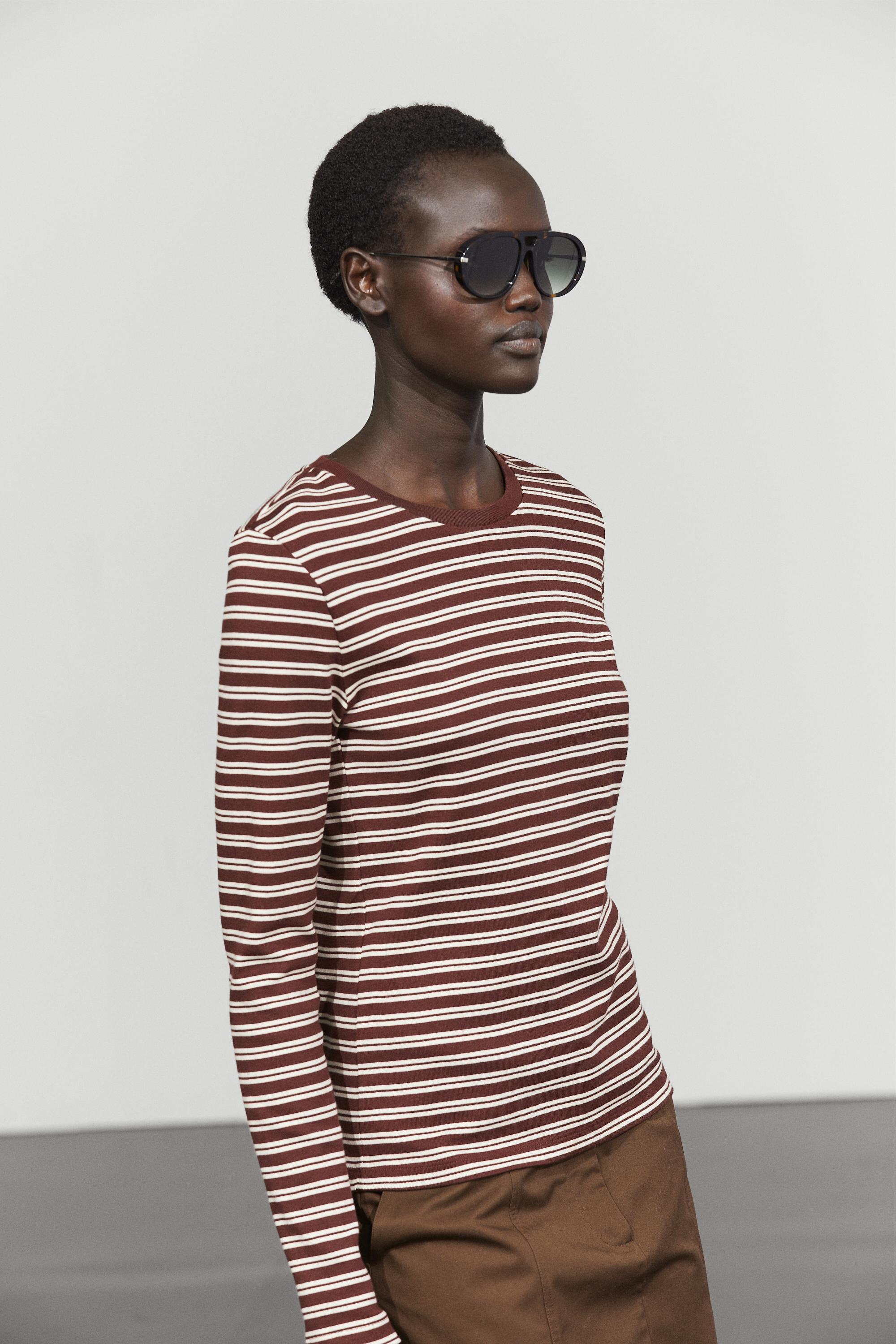 100% cotton striped T-shirt